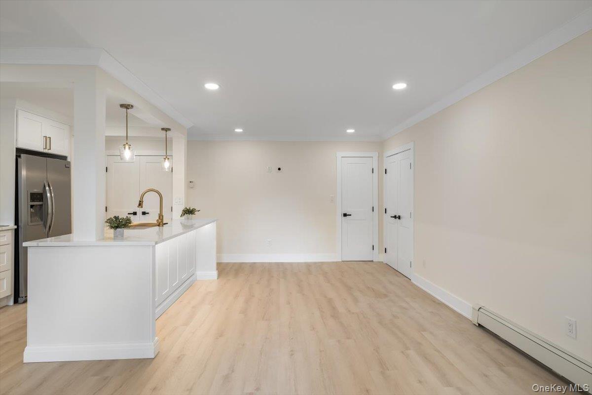 263 River Avenue 19 Property Photo 4