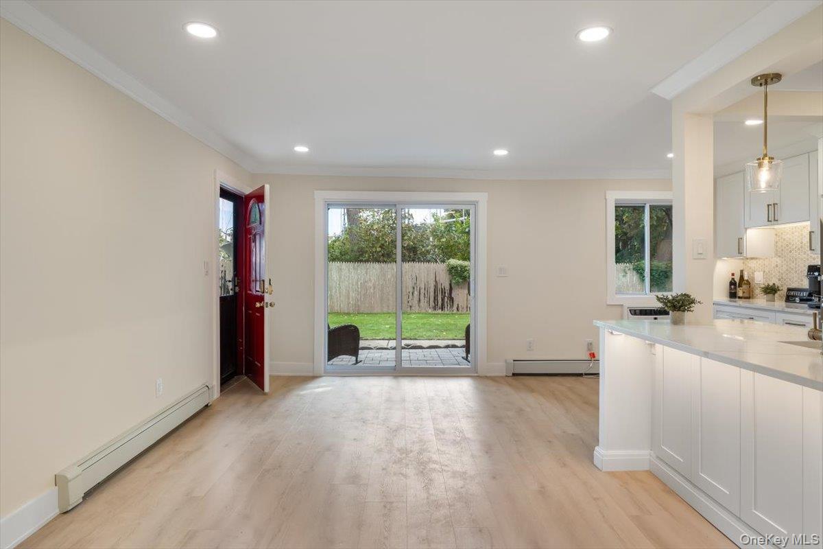 263 River Avenue 19 Property Photo 12
