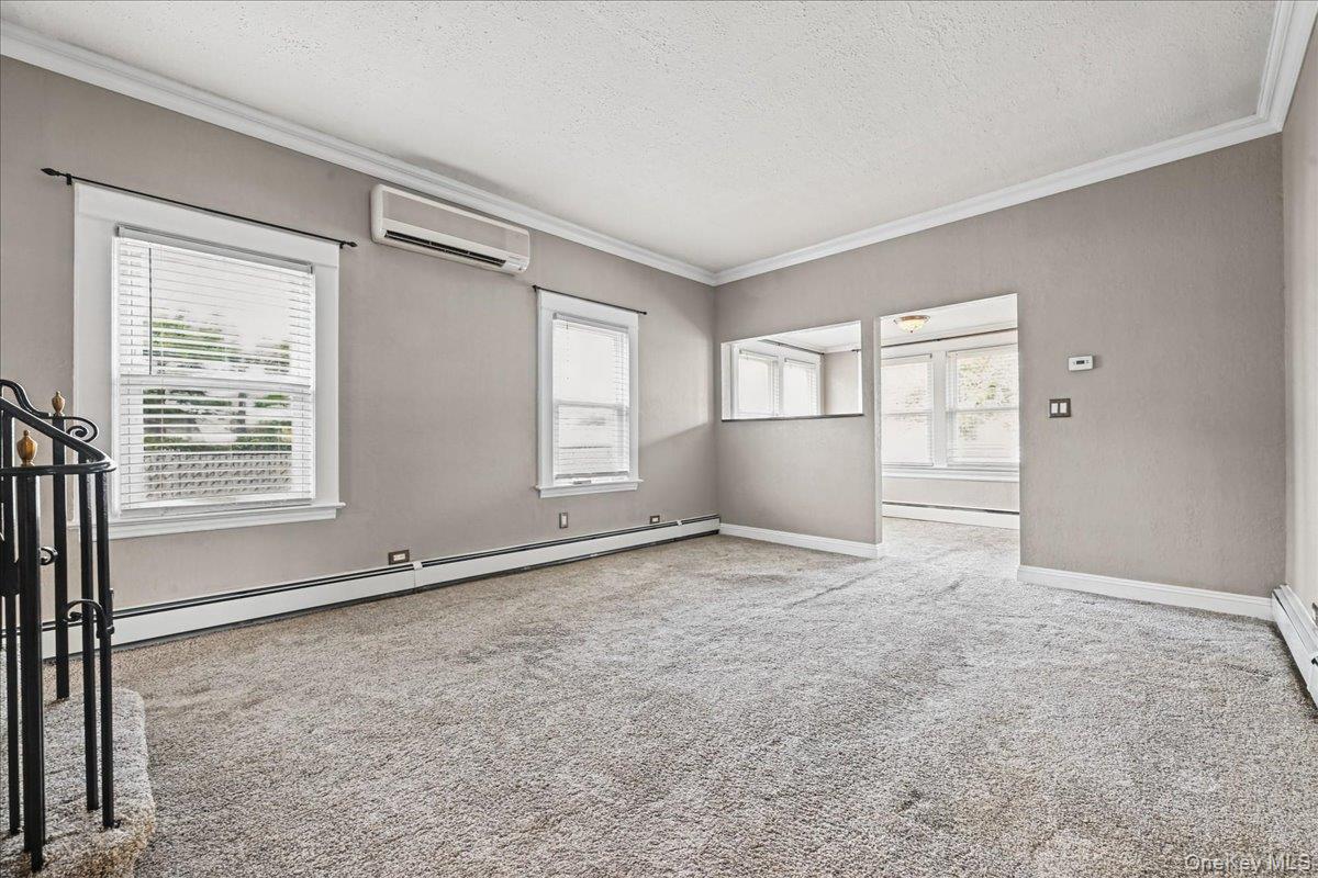 635 S 6th Street Property Photo 7