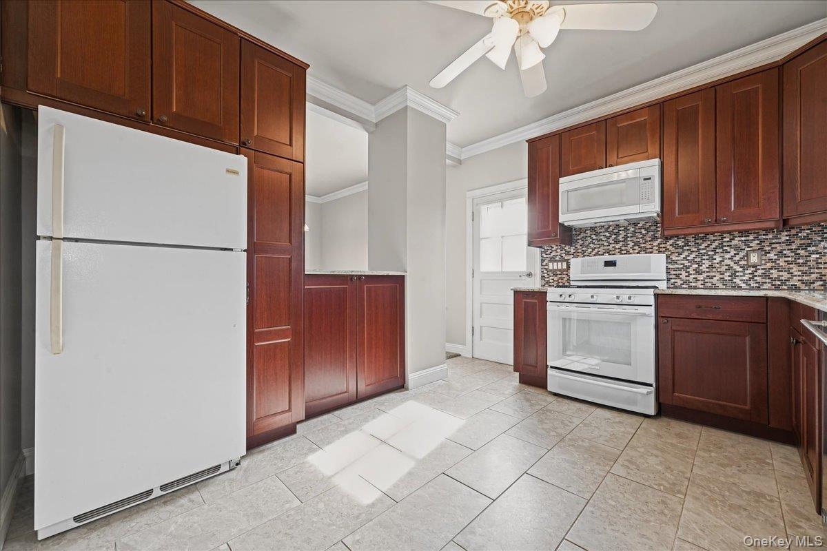 635 S 6th Street Property Photo 10