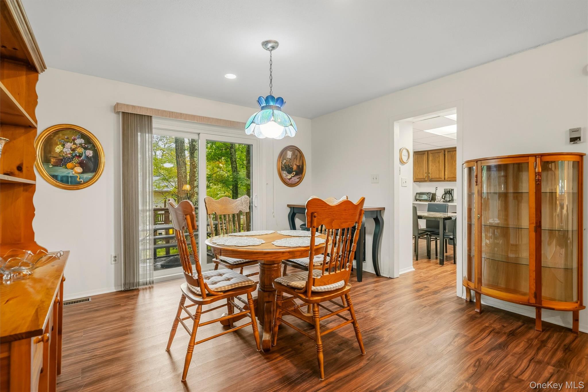 14 Essex Street Property Photo 13