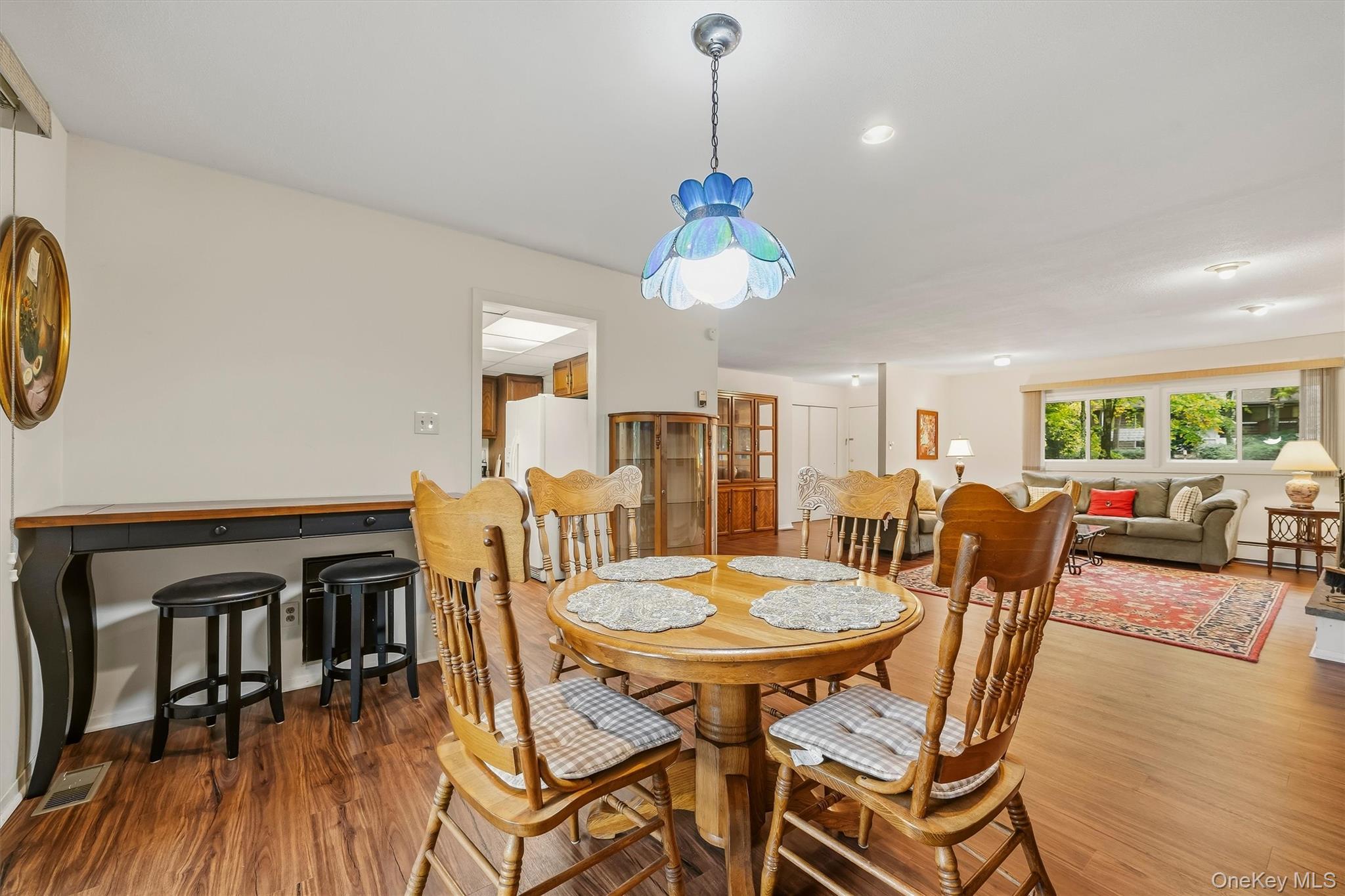 14 Essex Street Property Photo 16