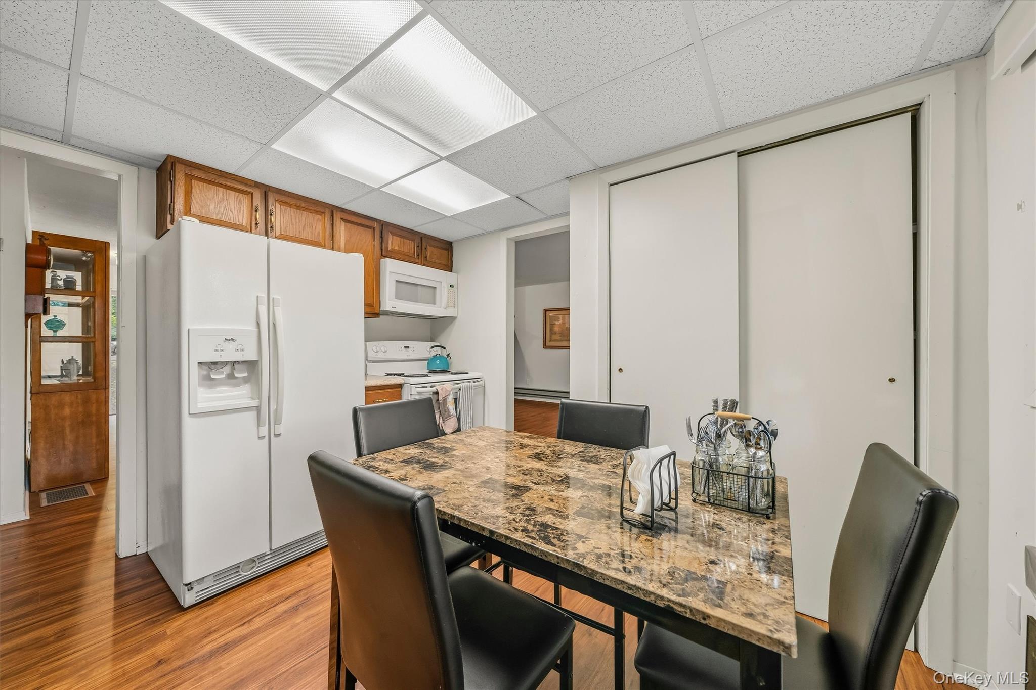 14 Essex Street Property Photo 18