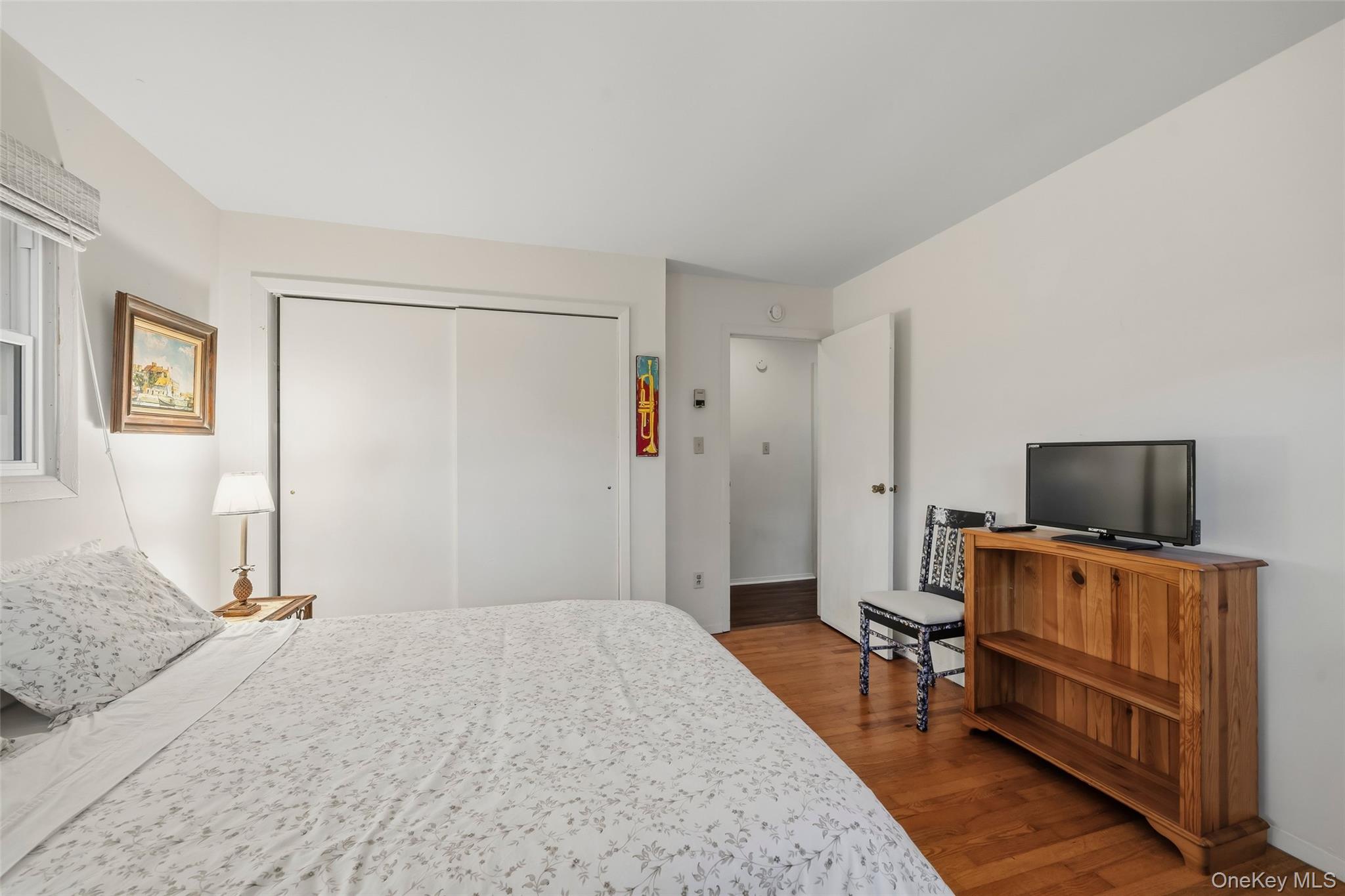 14 Essex Street Property Photo 27