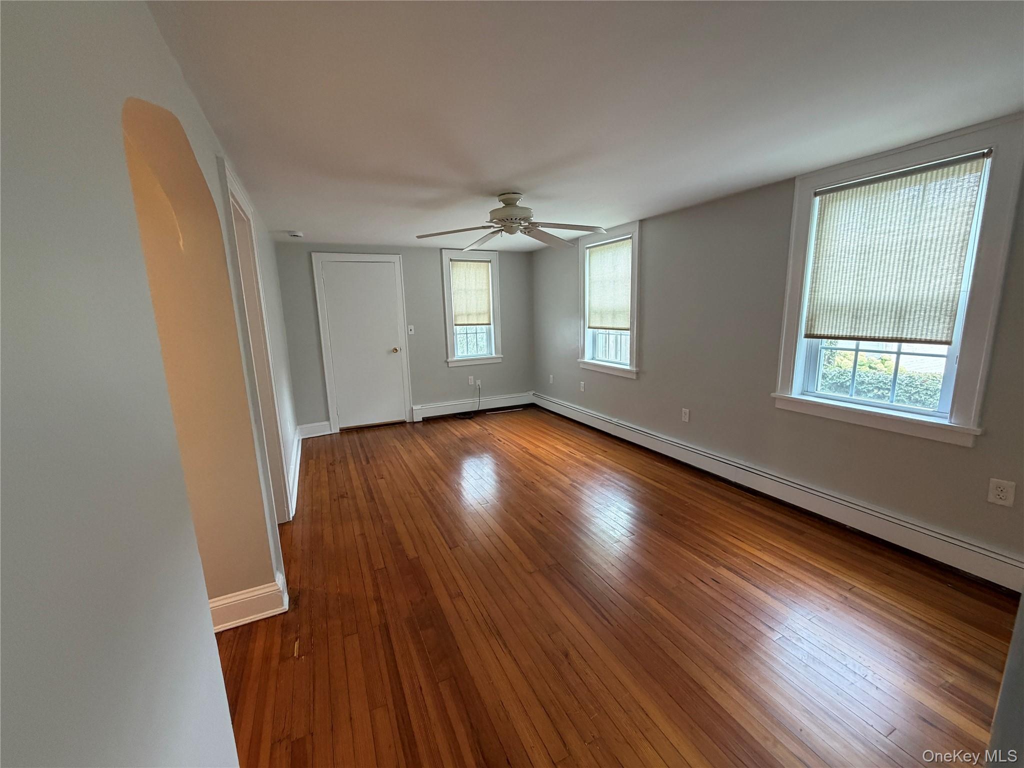1057290 Property Photo 4