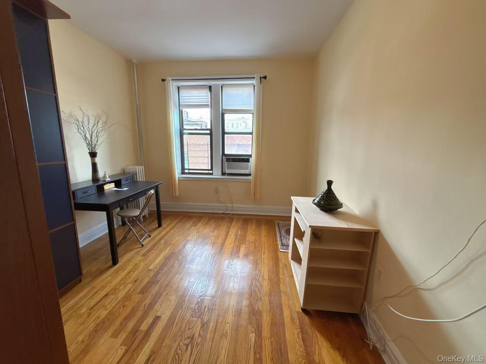 37-16 83 Street 3f Property Photo 3