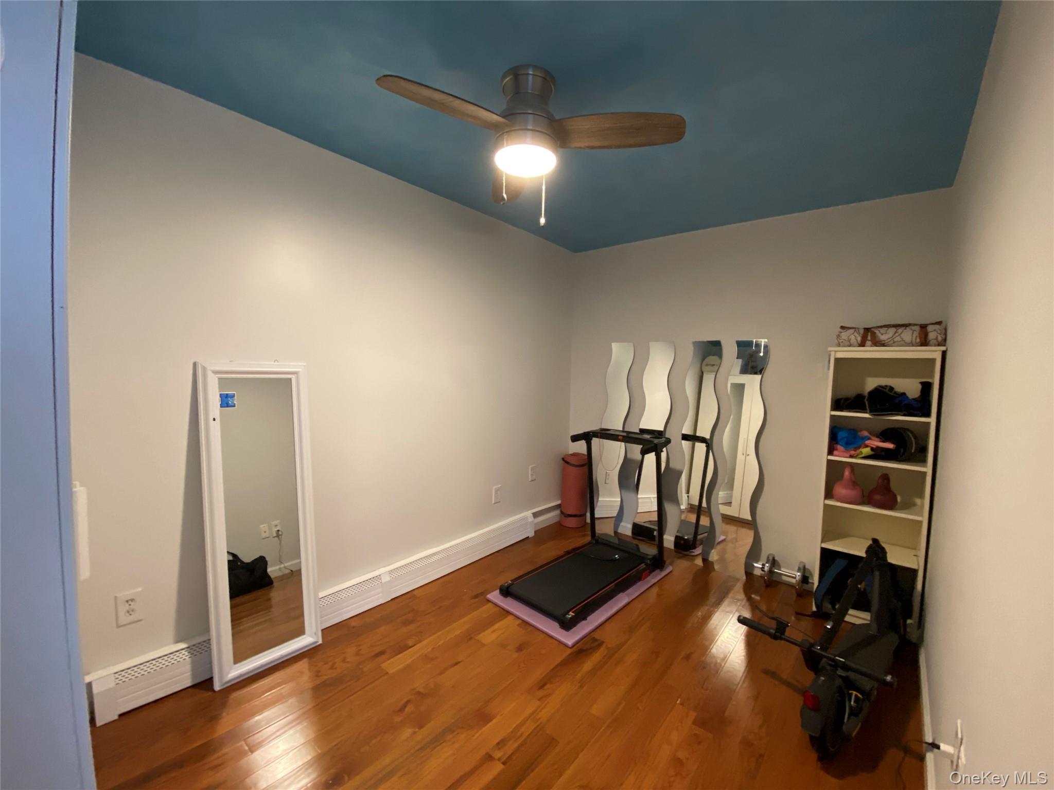 175 Beach 29th Street Property Photo 14