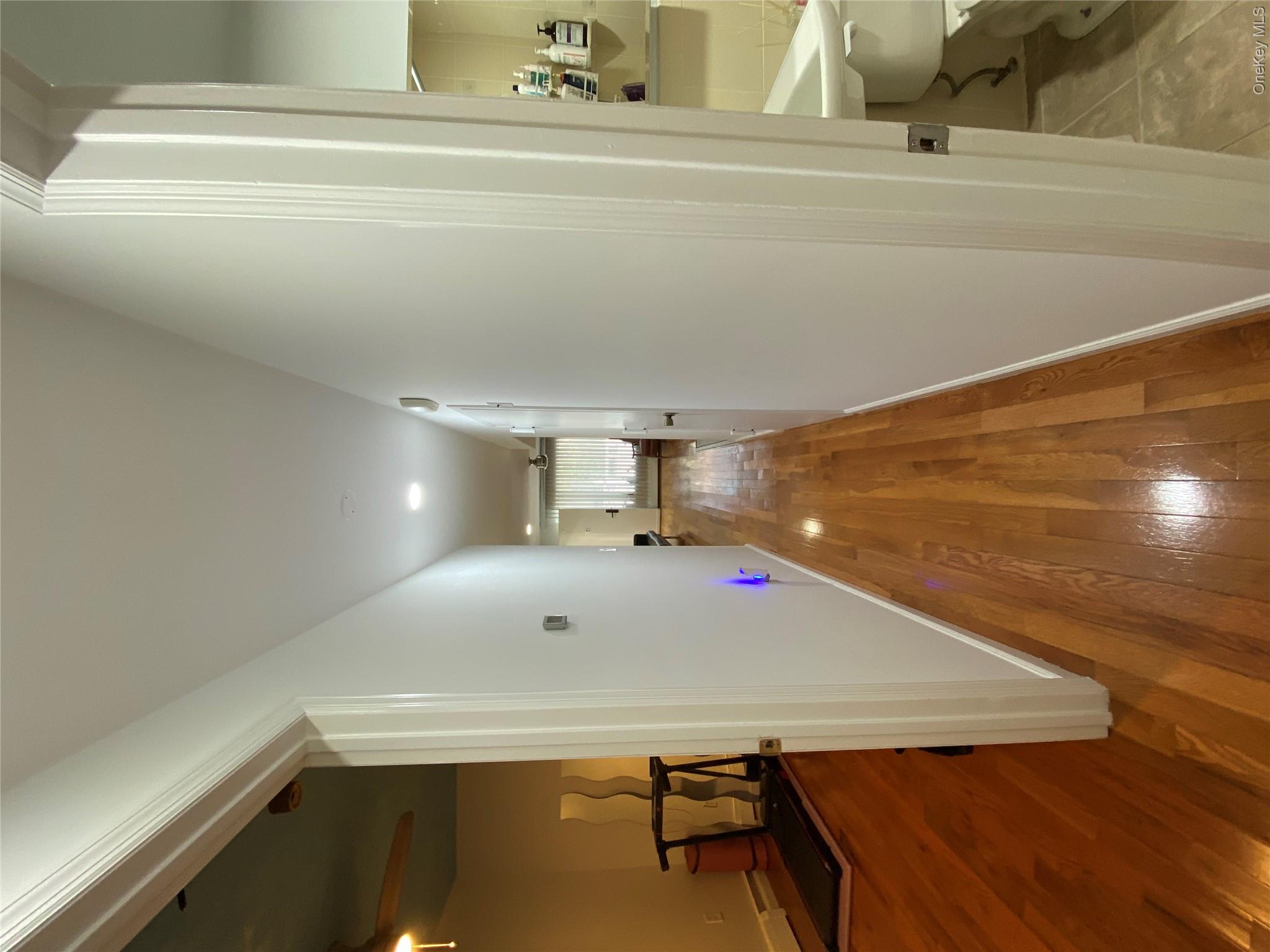 175 Beach 29th Street Property Photo 18