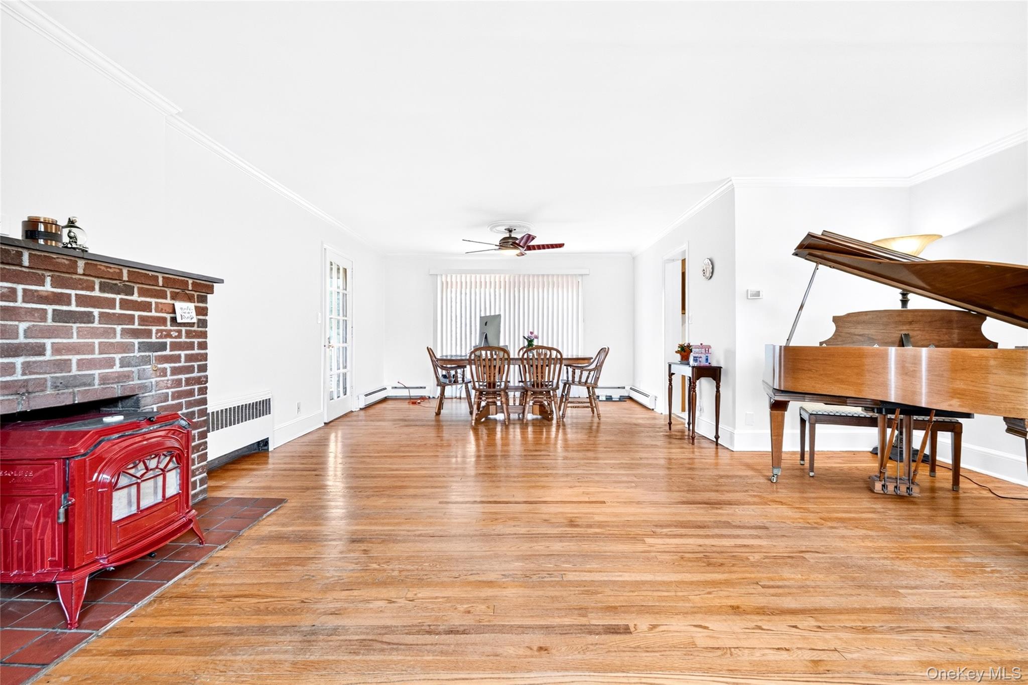 62 Van Wart Street Property Photo 6