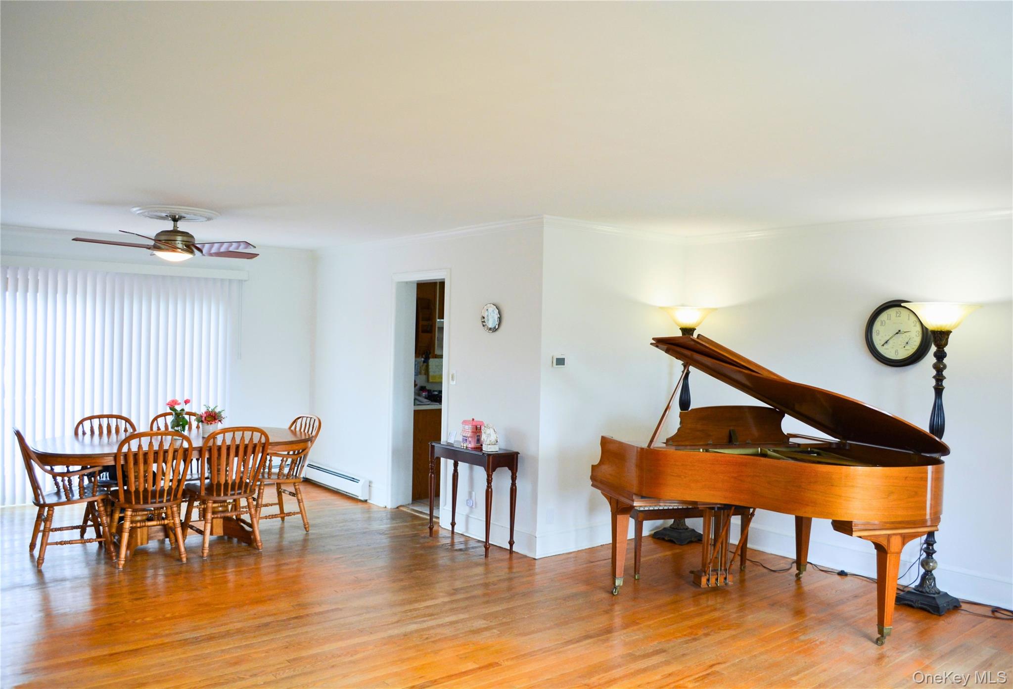 62 Van Wart Street Property Photo 7