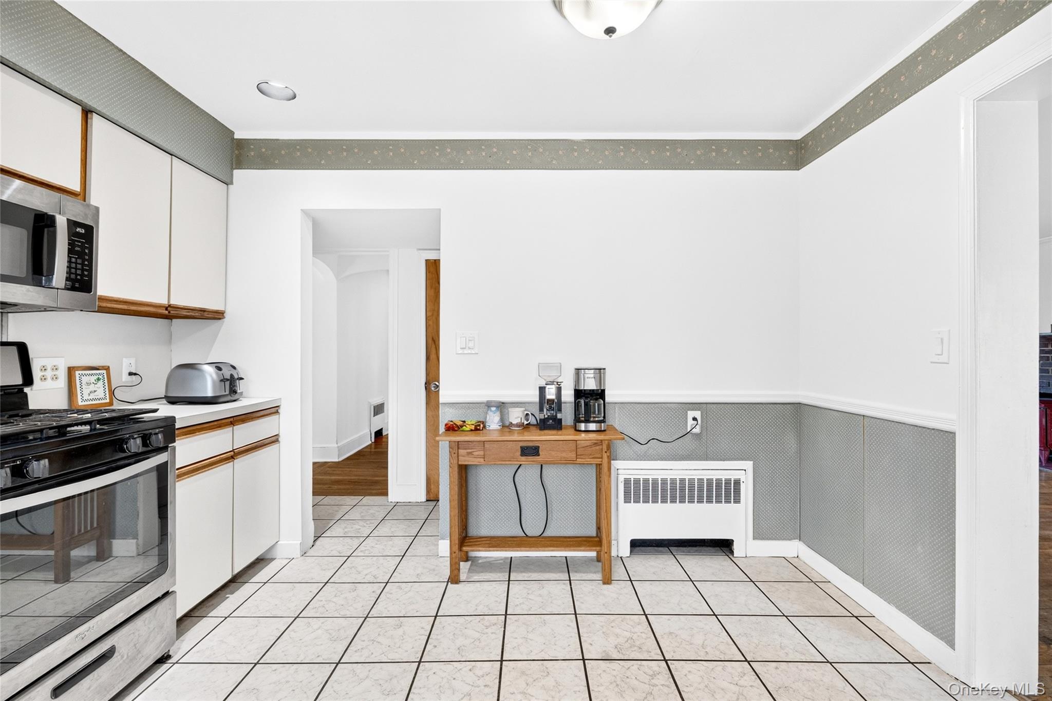 62 Van Wart Street Property Photo 14