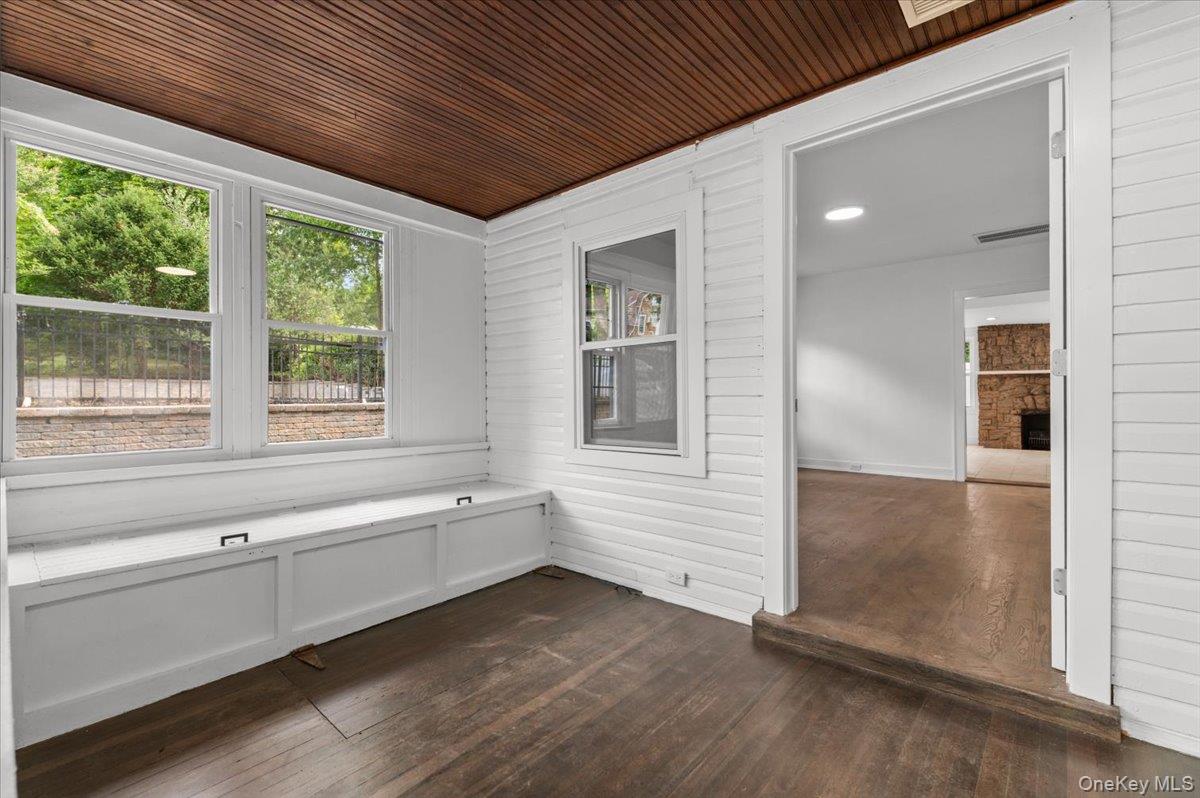 28 Ketewomoke Drive Property Photo 23