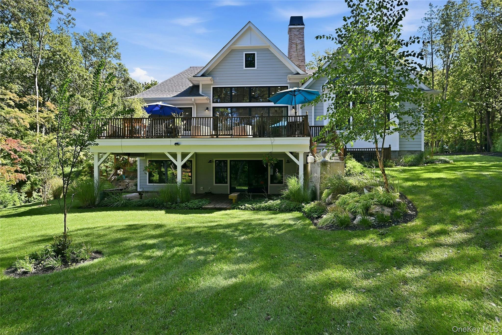 595 Moriches Road Property Photo 39