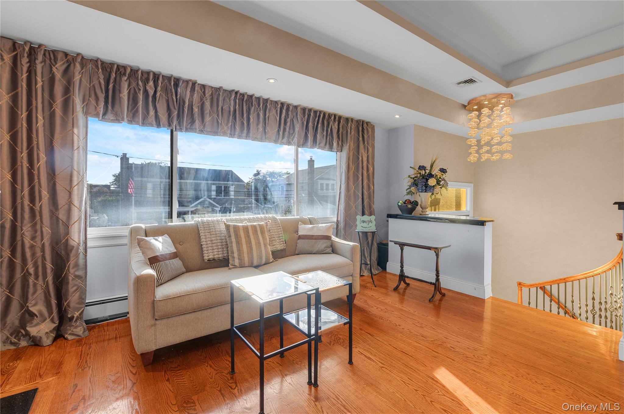 1 Glenwood Avenue A Property Photo 3