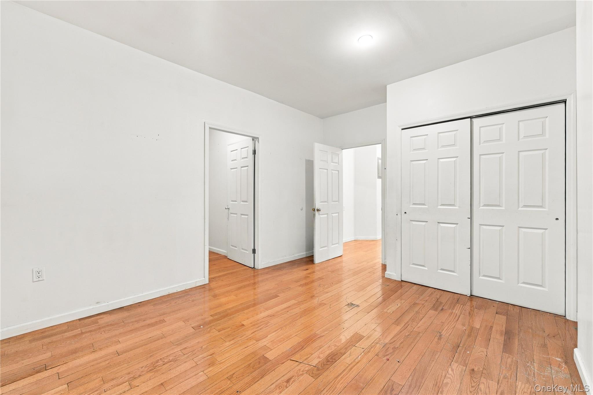 1962 Coney Island Avenue Property Photo 7