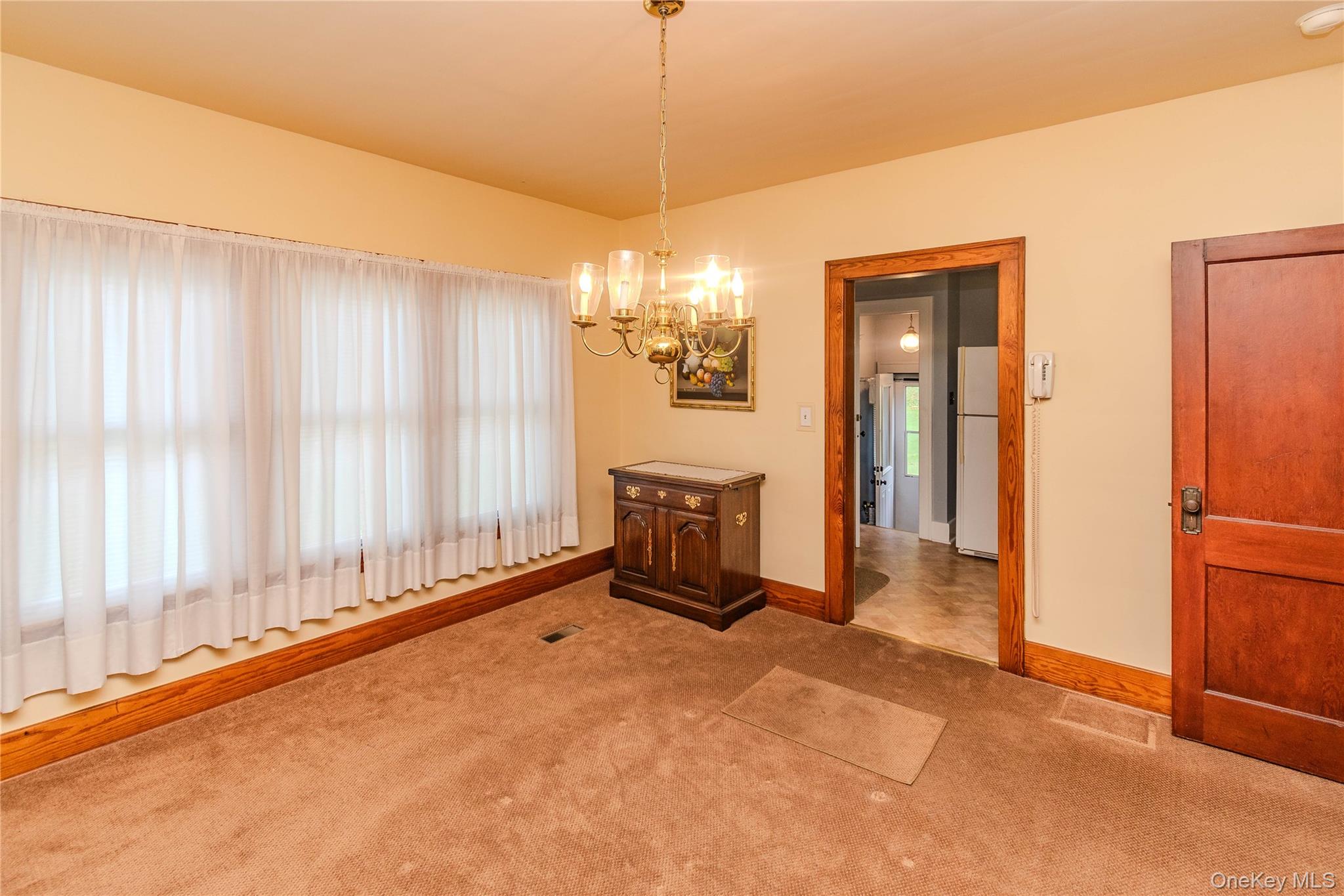 35 High Street Property Photo 19