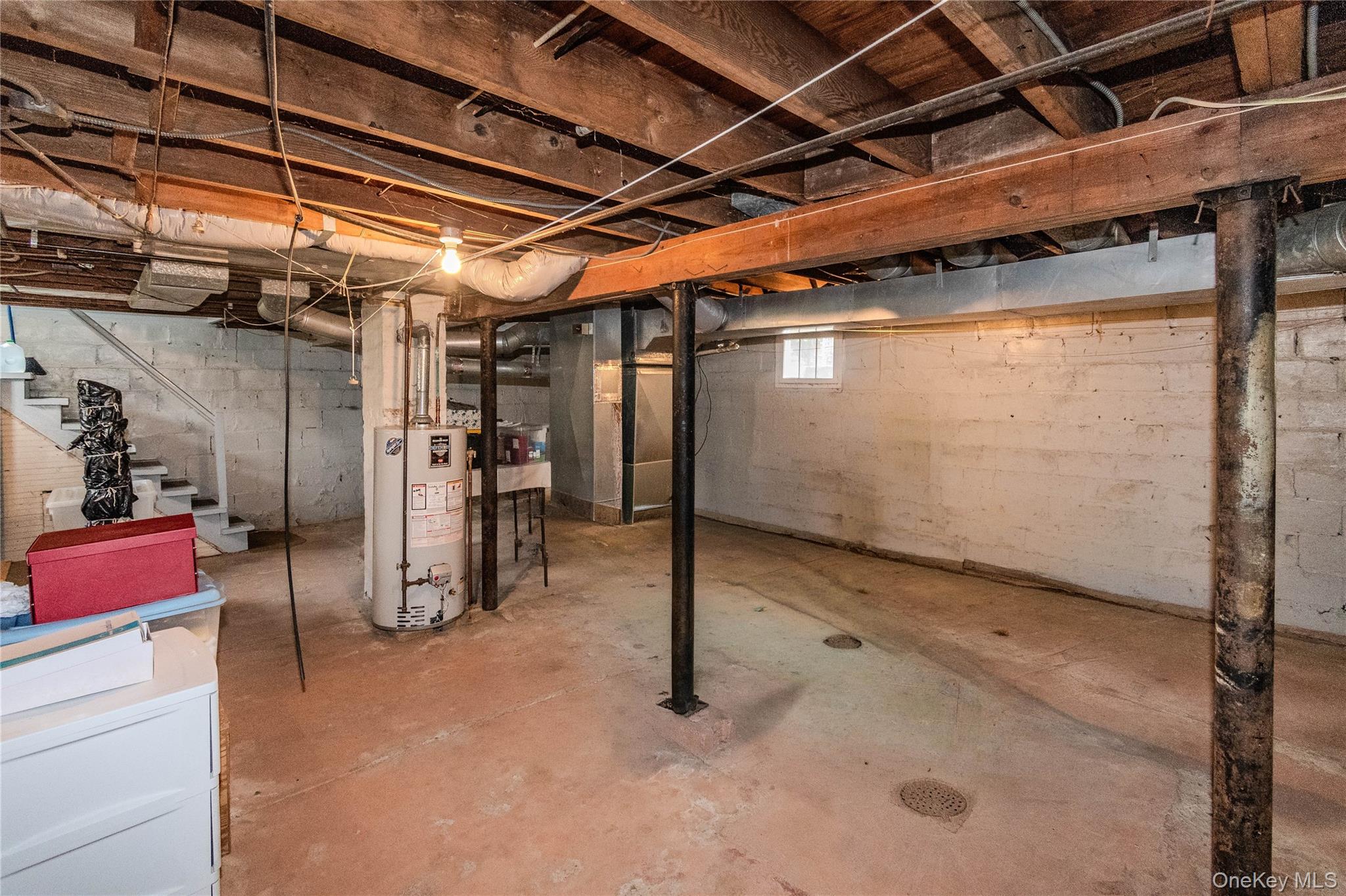 35 High Street Property Photo 34