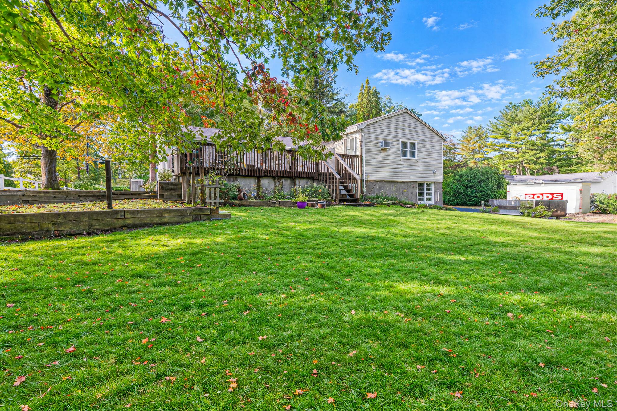 197 Rustic Road Property Photo 4