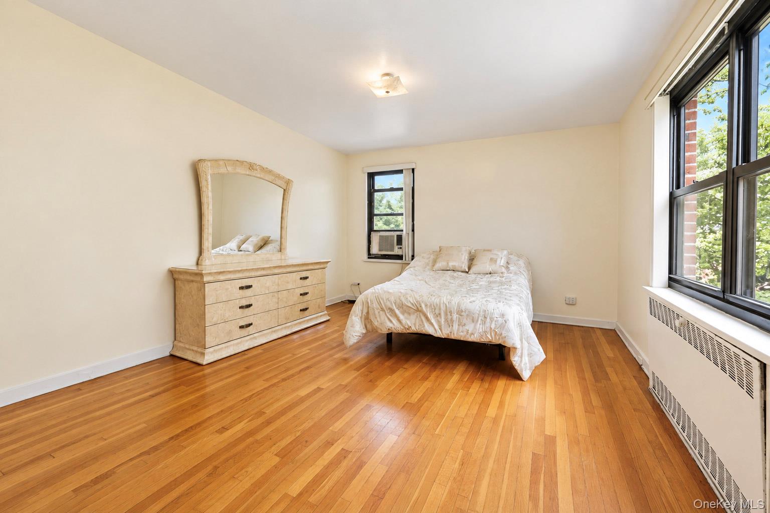151 E Hartsdale Avenue 2b Property Photo 19