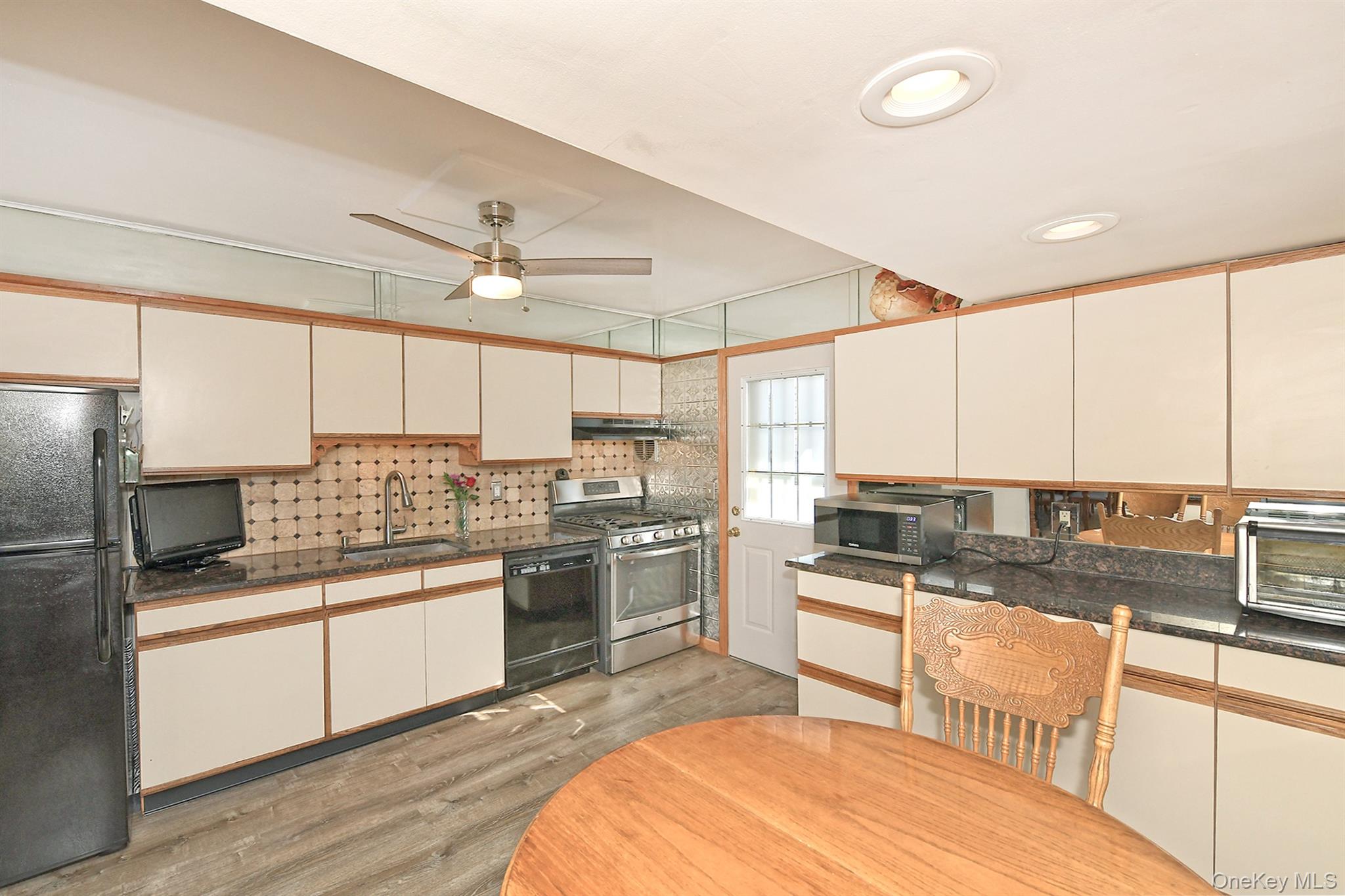 3153 Ward Lane Property Photo 10