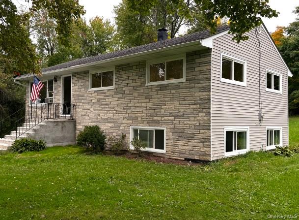11 Everett Road Property Photo 1