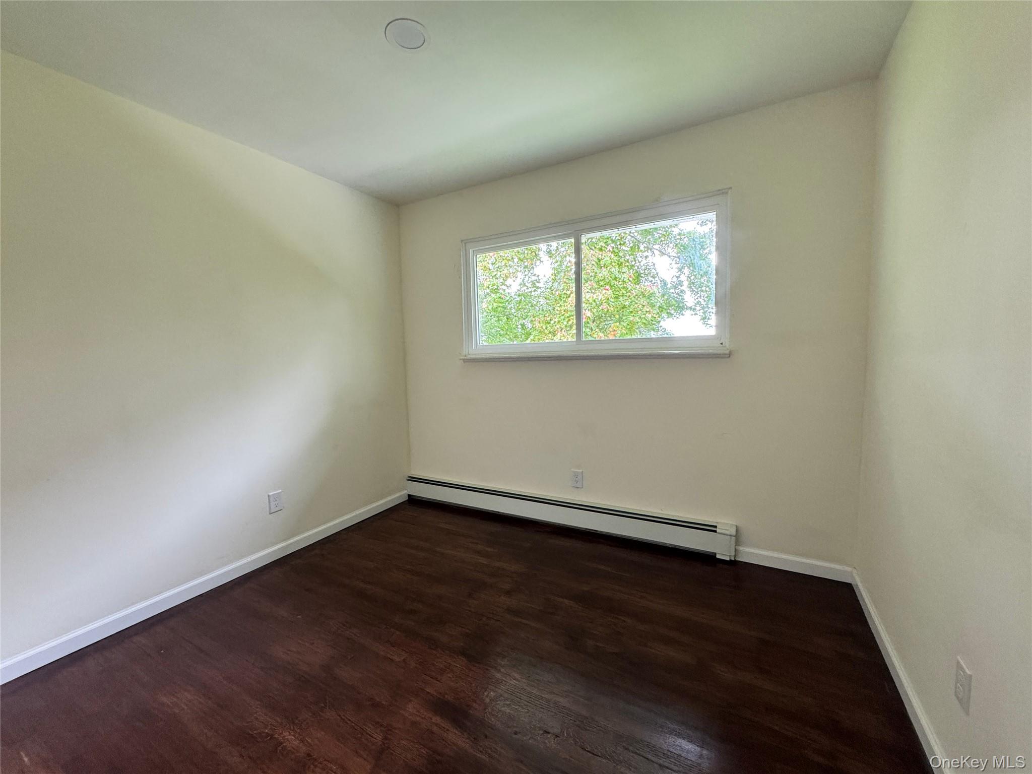 11 Everett Road Property Photo 14