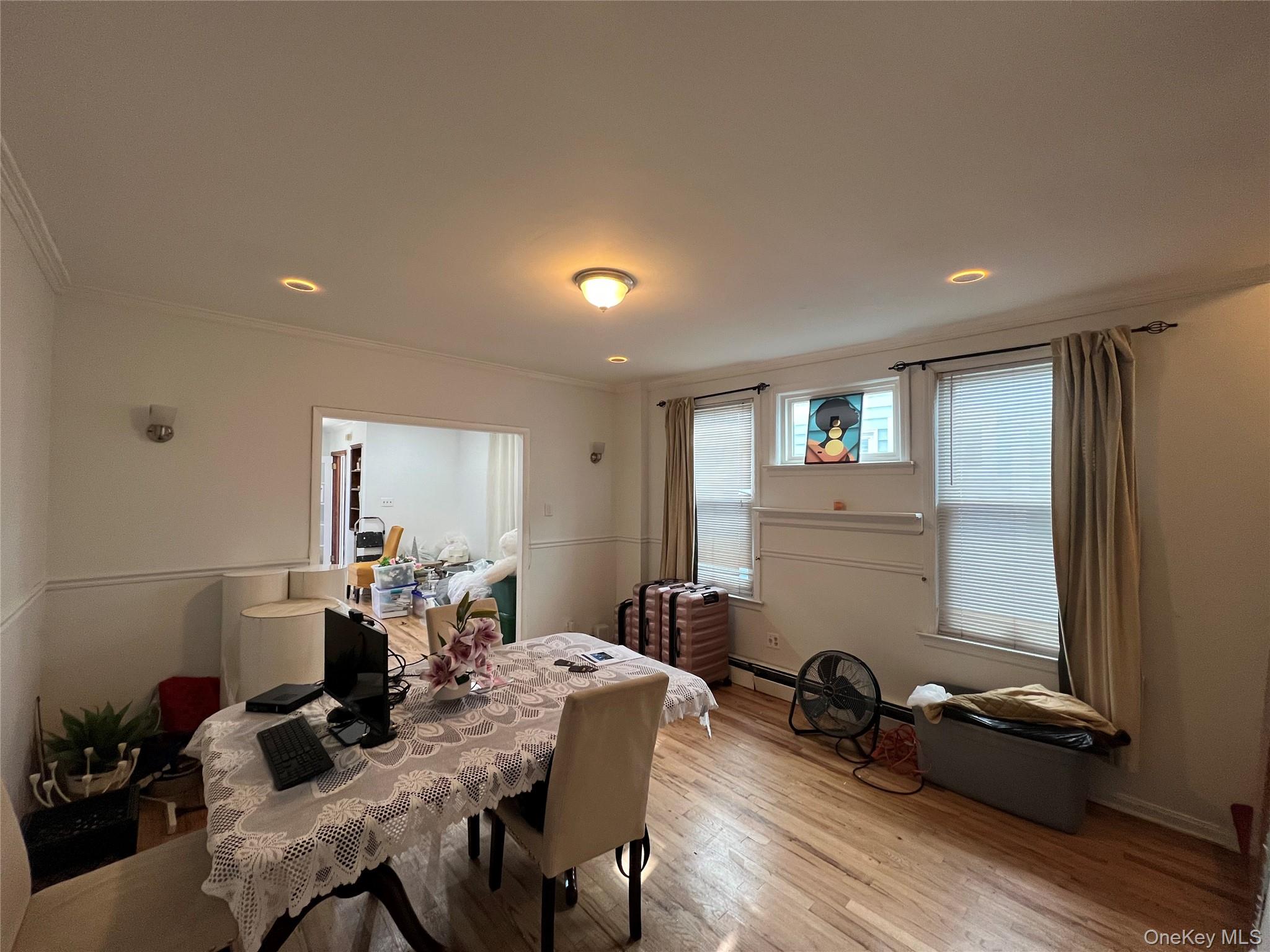1615 E 51st Street Property Photo 7