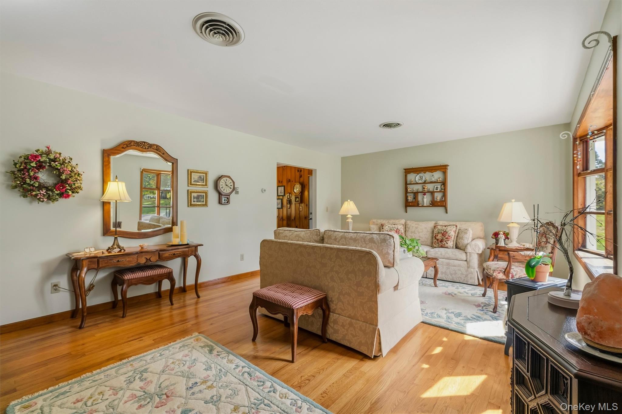 38 Blossom Lane Property Photo 6