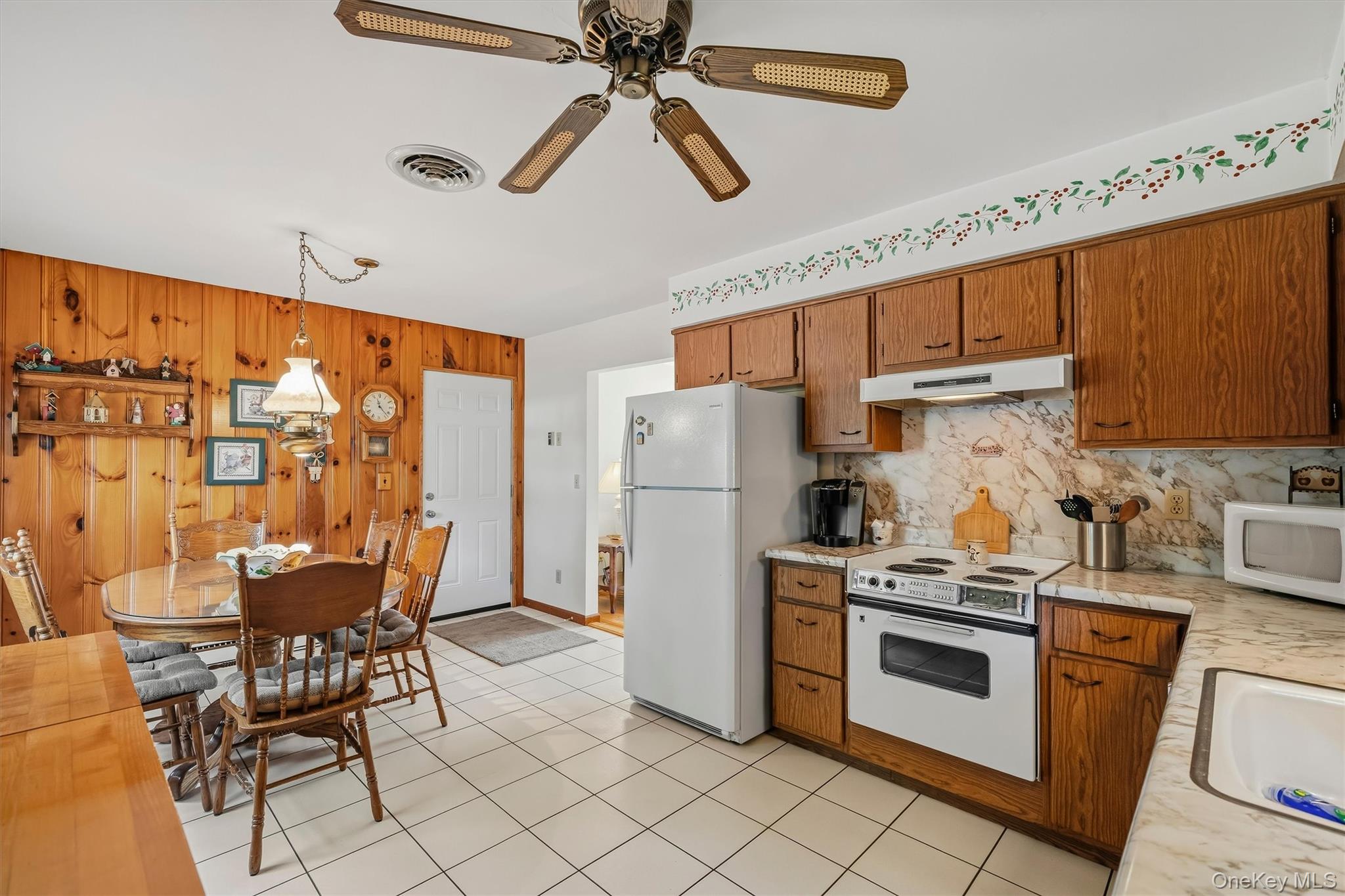 38 Blossom Lane Property Photo 15
