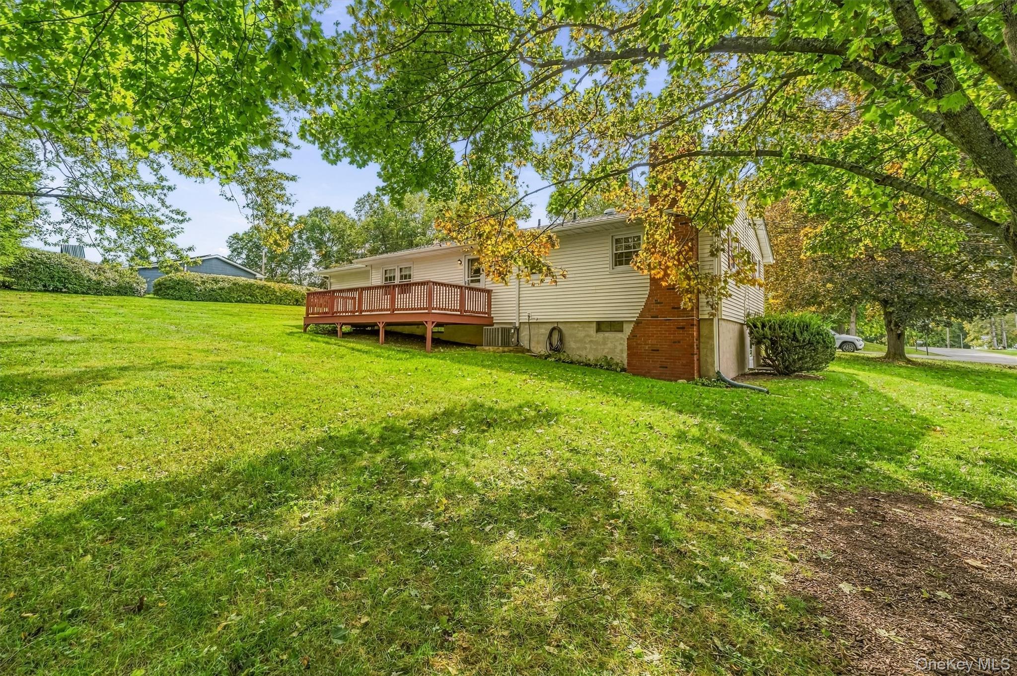 38 Blossom Lane Property Photo 33