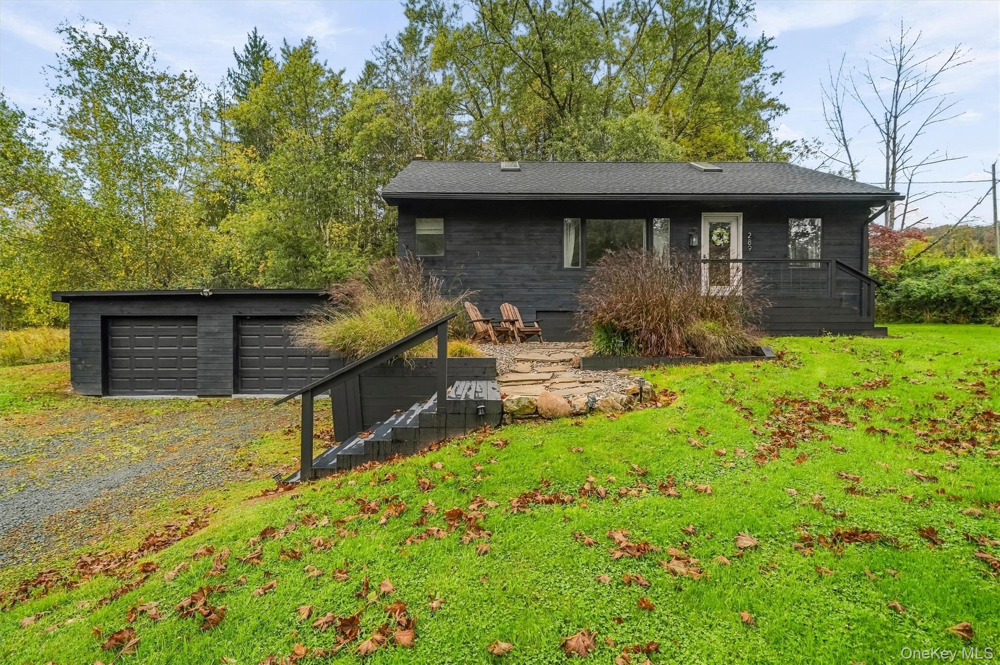 289 Miller Road Property Photo 2