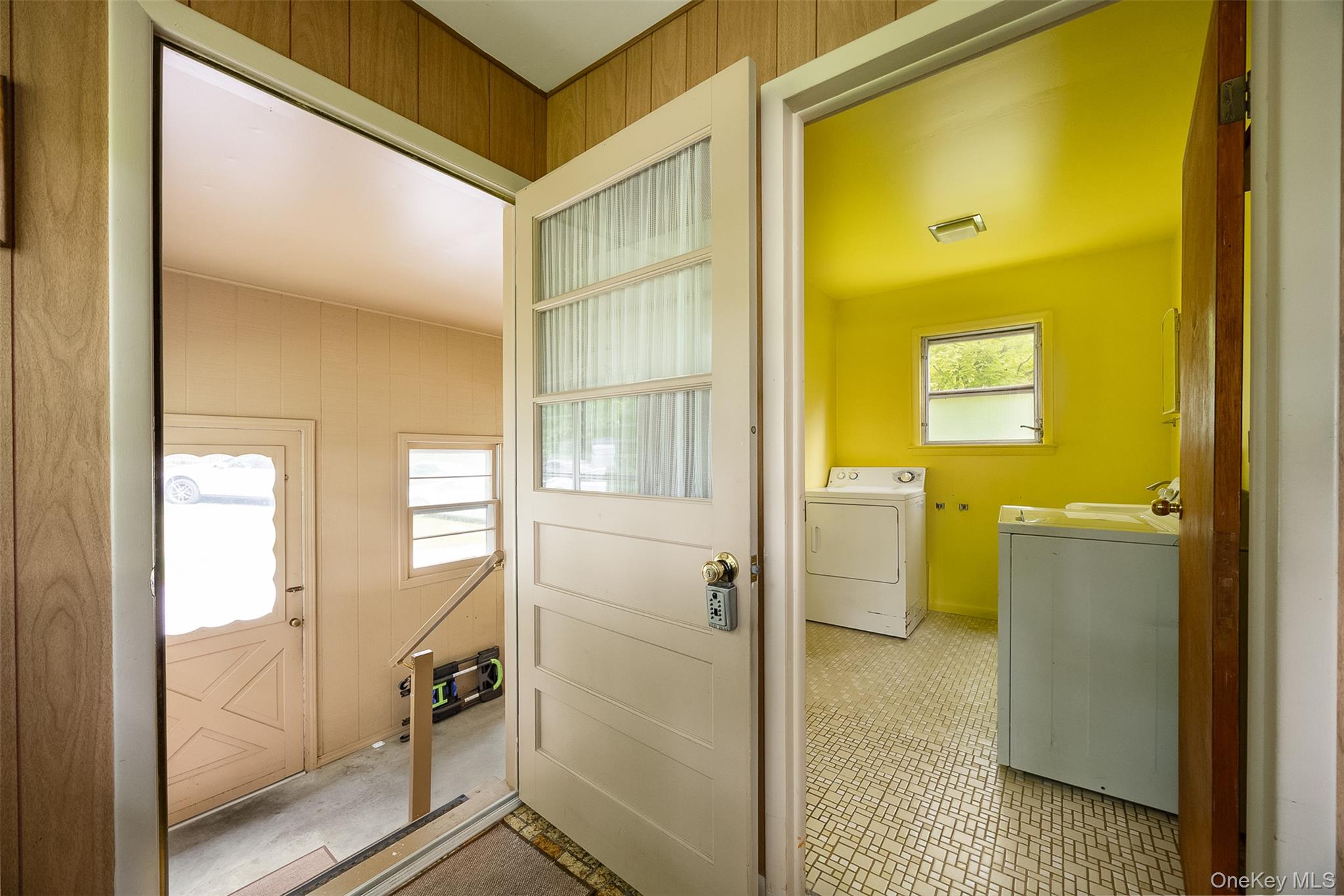 15 Cedar Street Property Photo 21