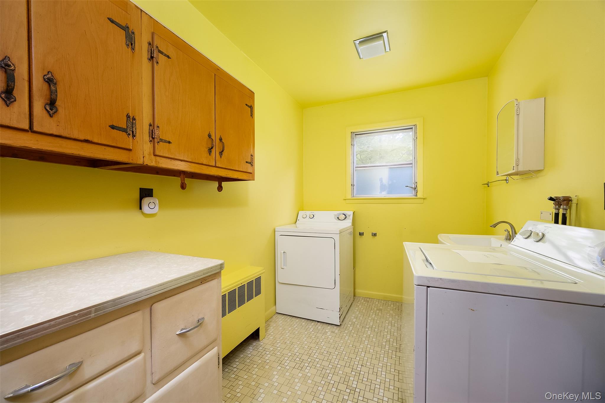 15 Cedar Street Property Photo 22