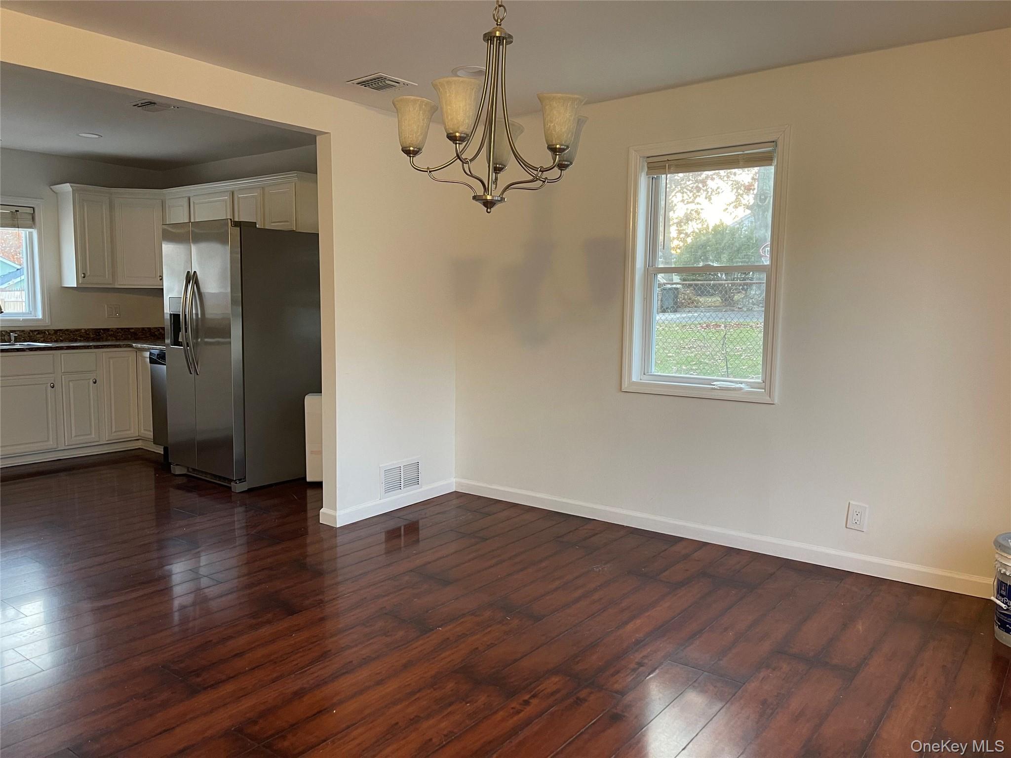 368 Ontario Street Property Photo 3