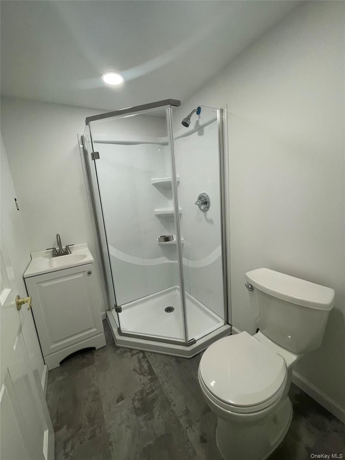 368 Ontario Street Property Photo 10
