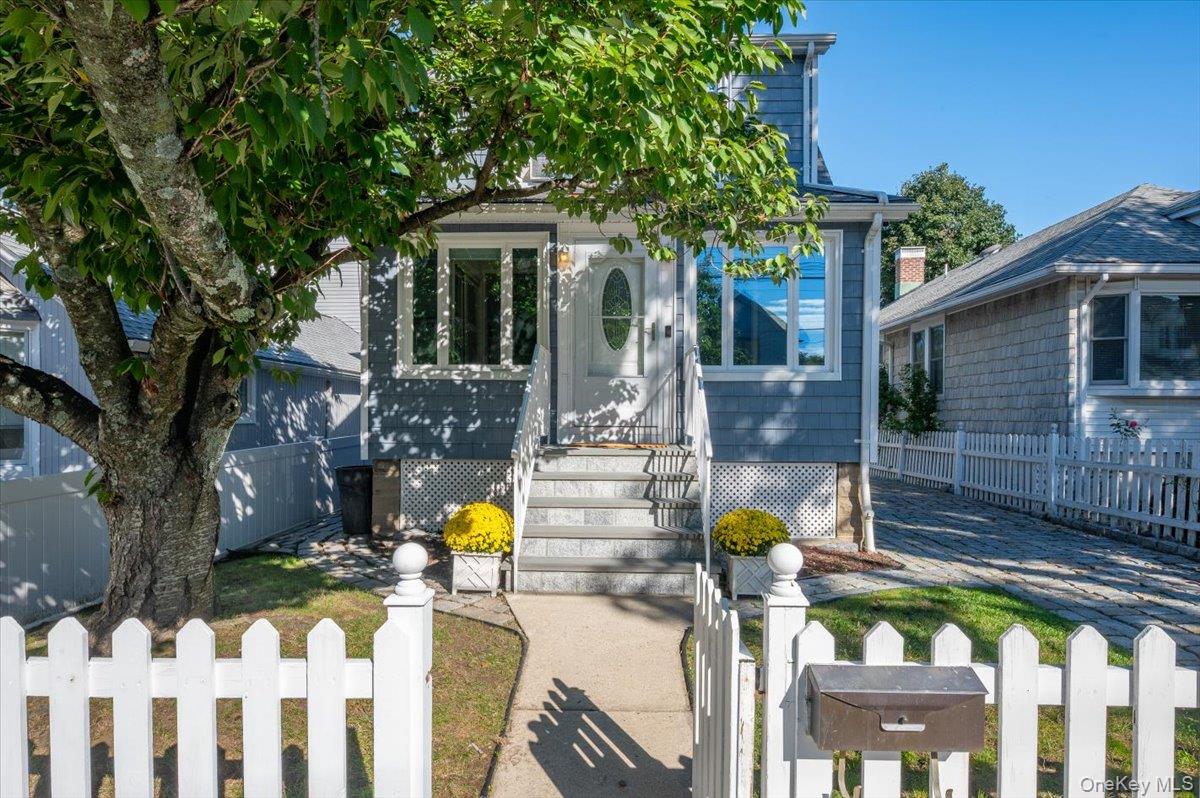 45 Schofield Street Property Photo 2
