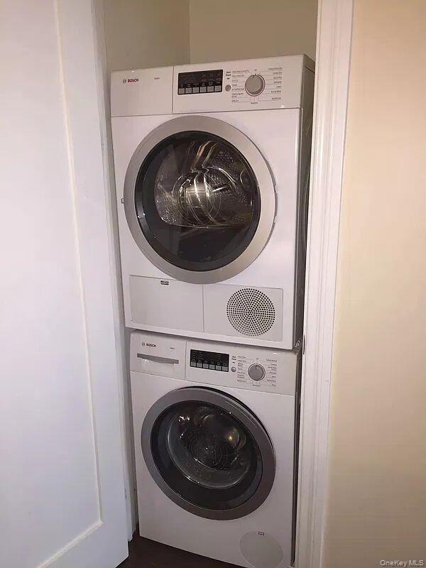 44-15 Purves Street 5a Property Photo 12