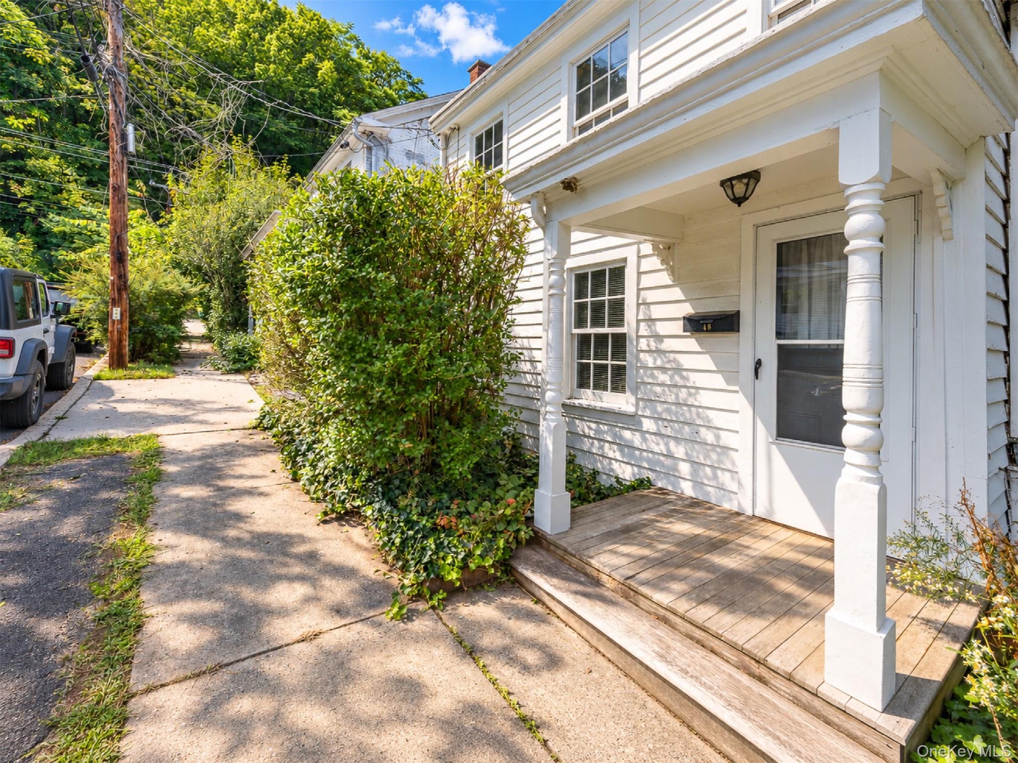 48 Tompkins Street Property Photo 2