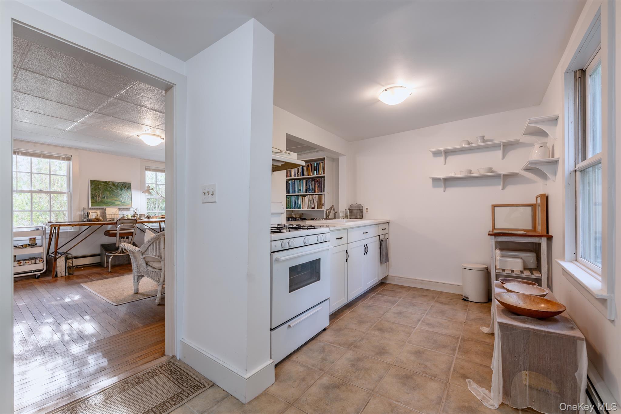 48 Tompkins Street Property Photo 16