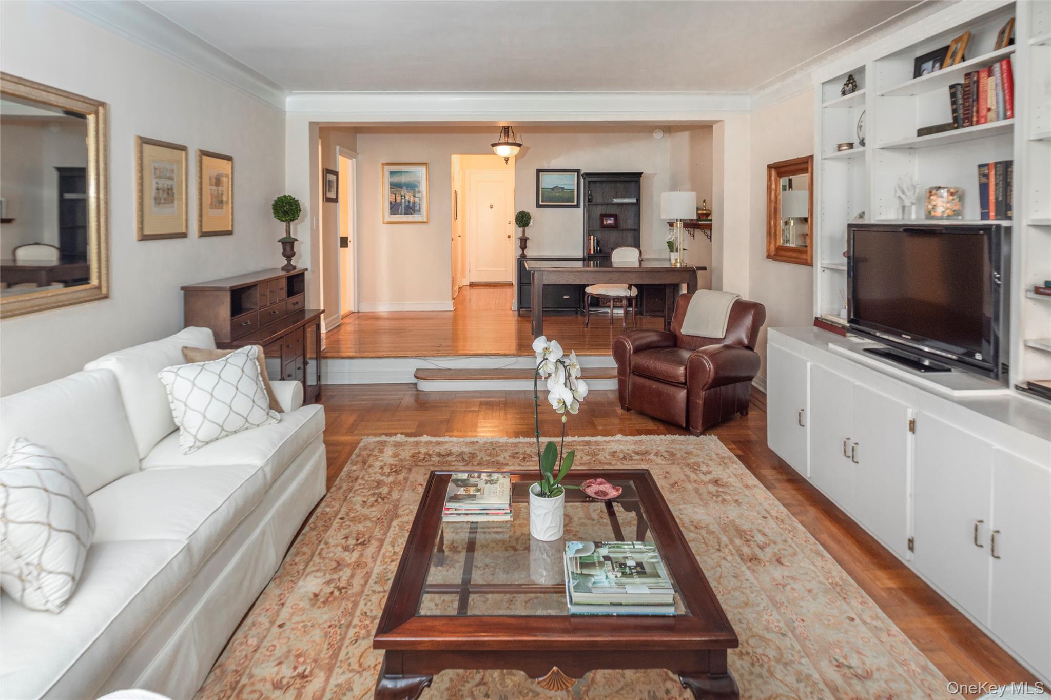 35 Parkview Avenue 1d Property Photo 4