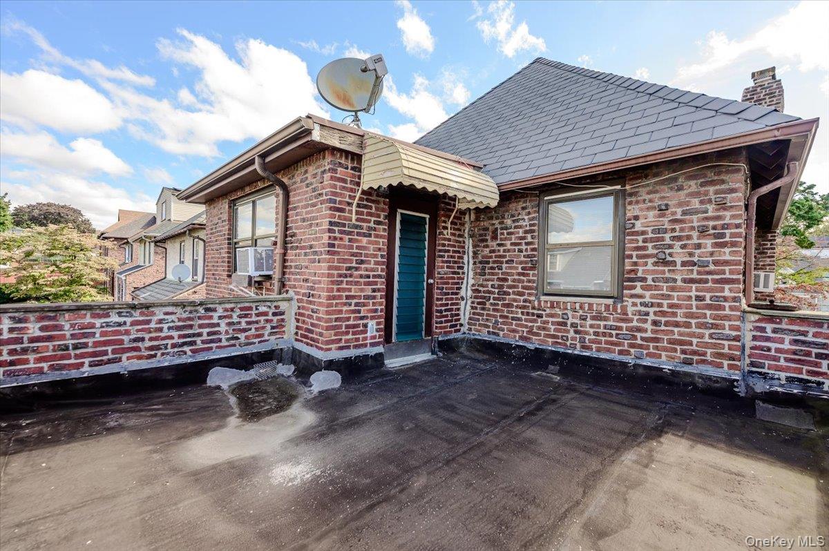 631 Kimball Avenue Property Photo 13