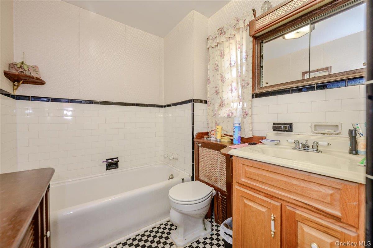 631 Kimball Avenue Property Photo 19