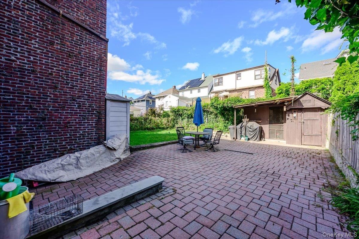 631 Kimball Avenue Property Photo 24