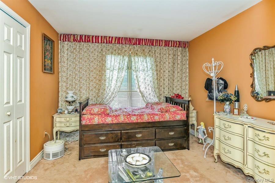 23 Hill House Lane Property Photo 14