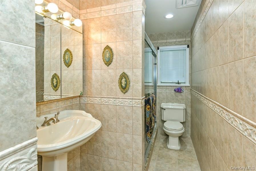 23 Hill House Lane Property Photo 15