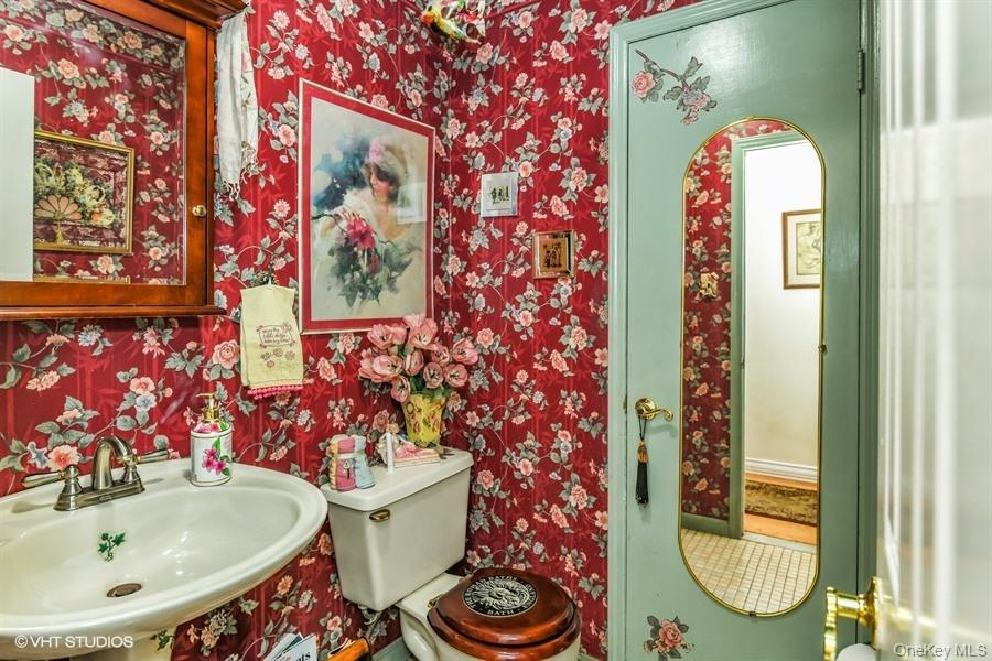 23 Hill House Lane Property Photo 16