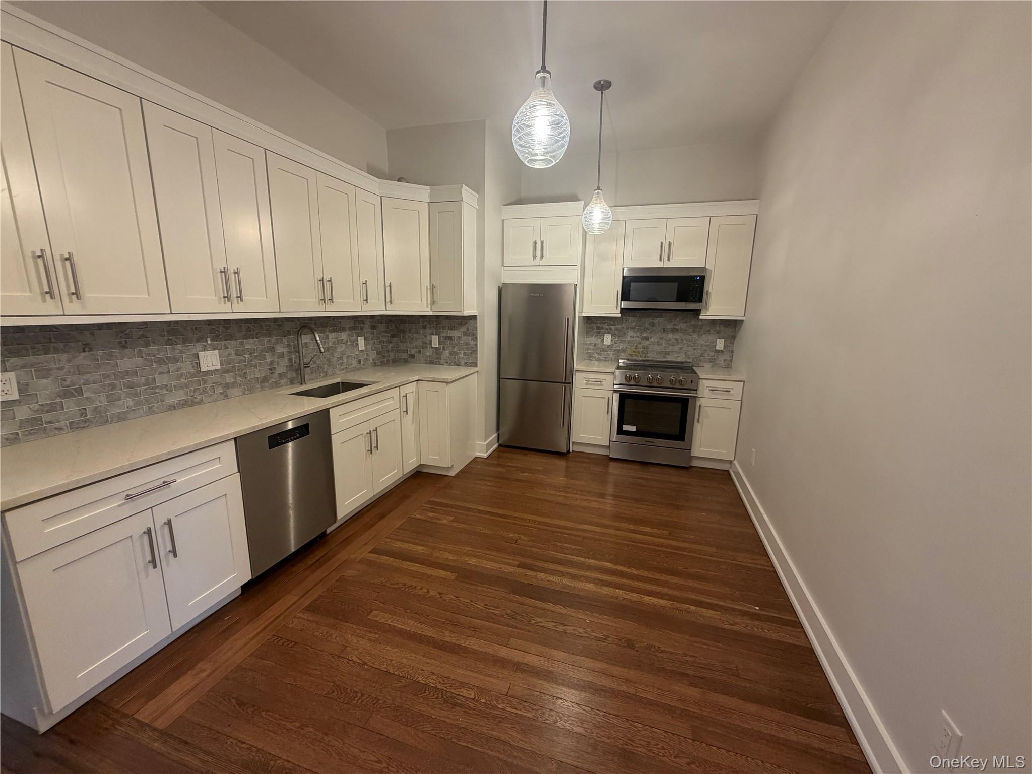 263 Mamaroneck Avenue 259 Property Photo 3