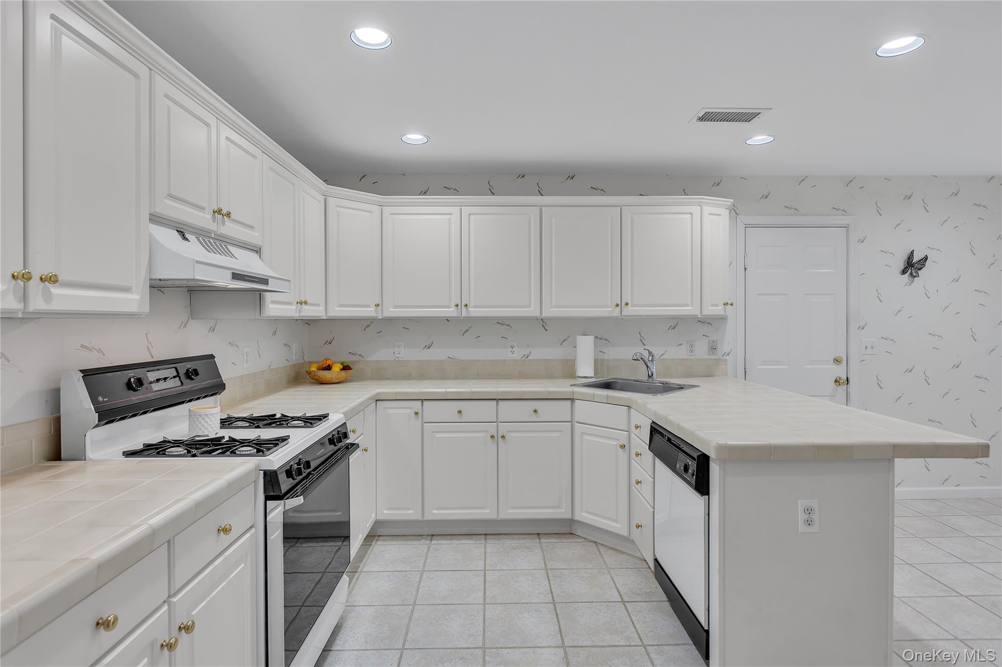 6 Gerriet Court Property Photo 10