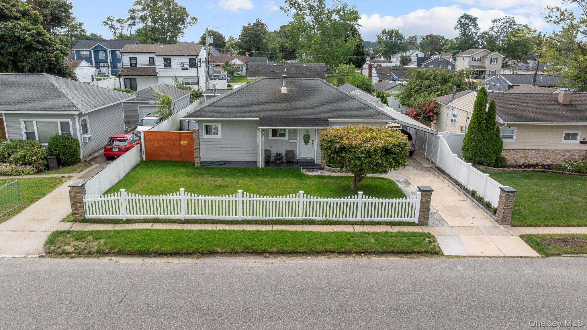 27 Croydon Road Property Photo 1