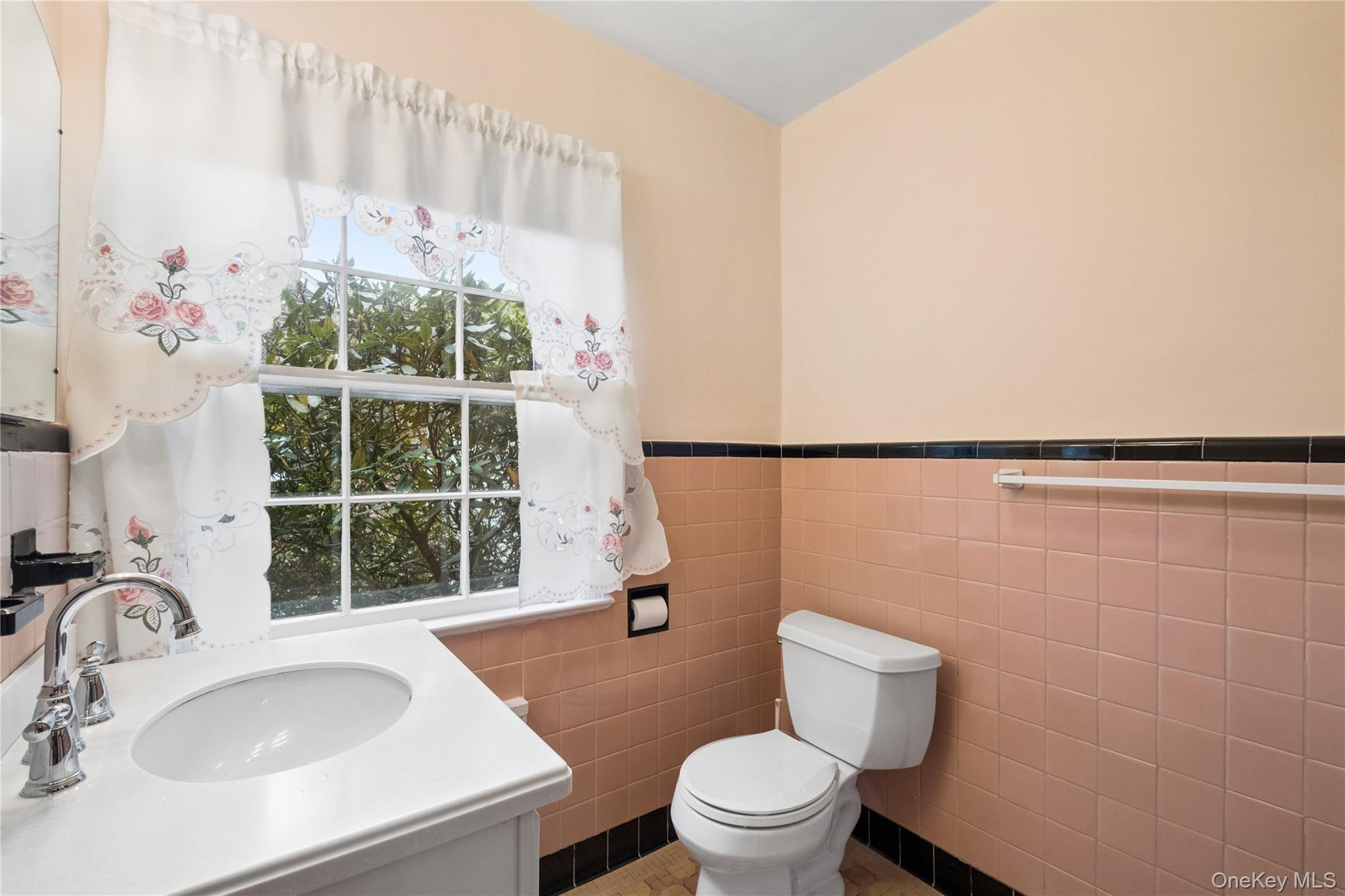 24 (aka 28) Ritchie Drive Property Photo 25